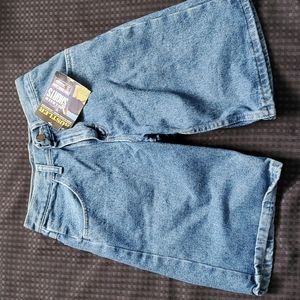 Rustler, relaxed fit, jean shorts, size 12R,